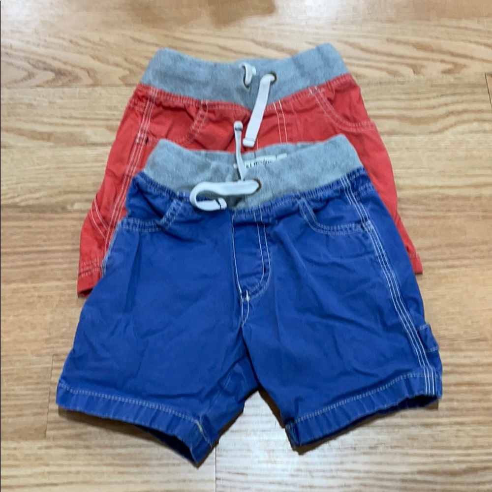 Lot of 2 boys Mini Boden shorts. Size 3T